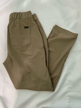 Figs Pro khaki Size Medium